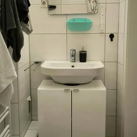 Private In A Shared Cozy Flat Düsseldorf